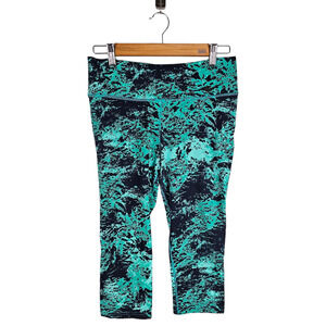 Nike Dri-Fit Legendary Dri-Fit Capri Leggings Size Large 634806-383 Green Black